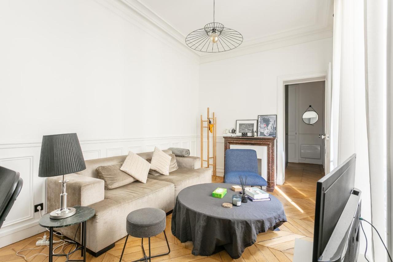 Appartement 80M2 Derriere Avenue Montaigne 8Eme Paris Eksteriør billede